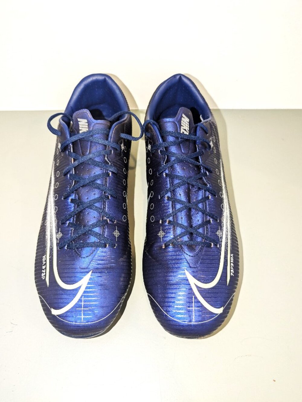 Nike Mercurial Vapor 13 Academy MDS FG Soccer Cleats Men Size 10.5 - CJ1292-401